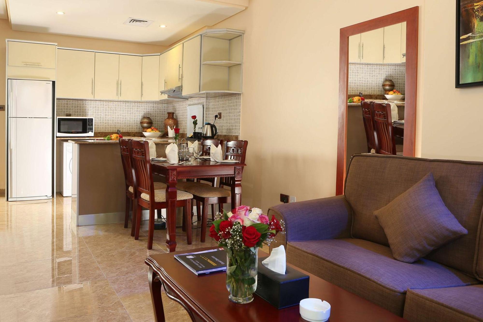 Best Western Plus Salmiya Koeweit Buitenkant foto